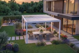 Bioklimatisk pergola vs markise: En komplet sammenligning
